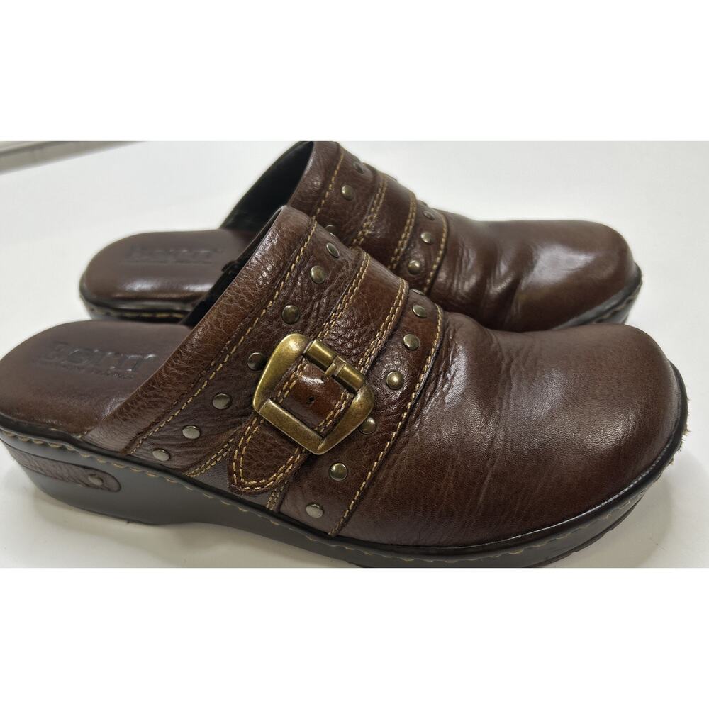 BOC Born Concept Brown Leather Slip On Mules Clogs Size 9 M / 40.5 Buckle Boho